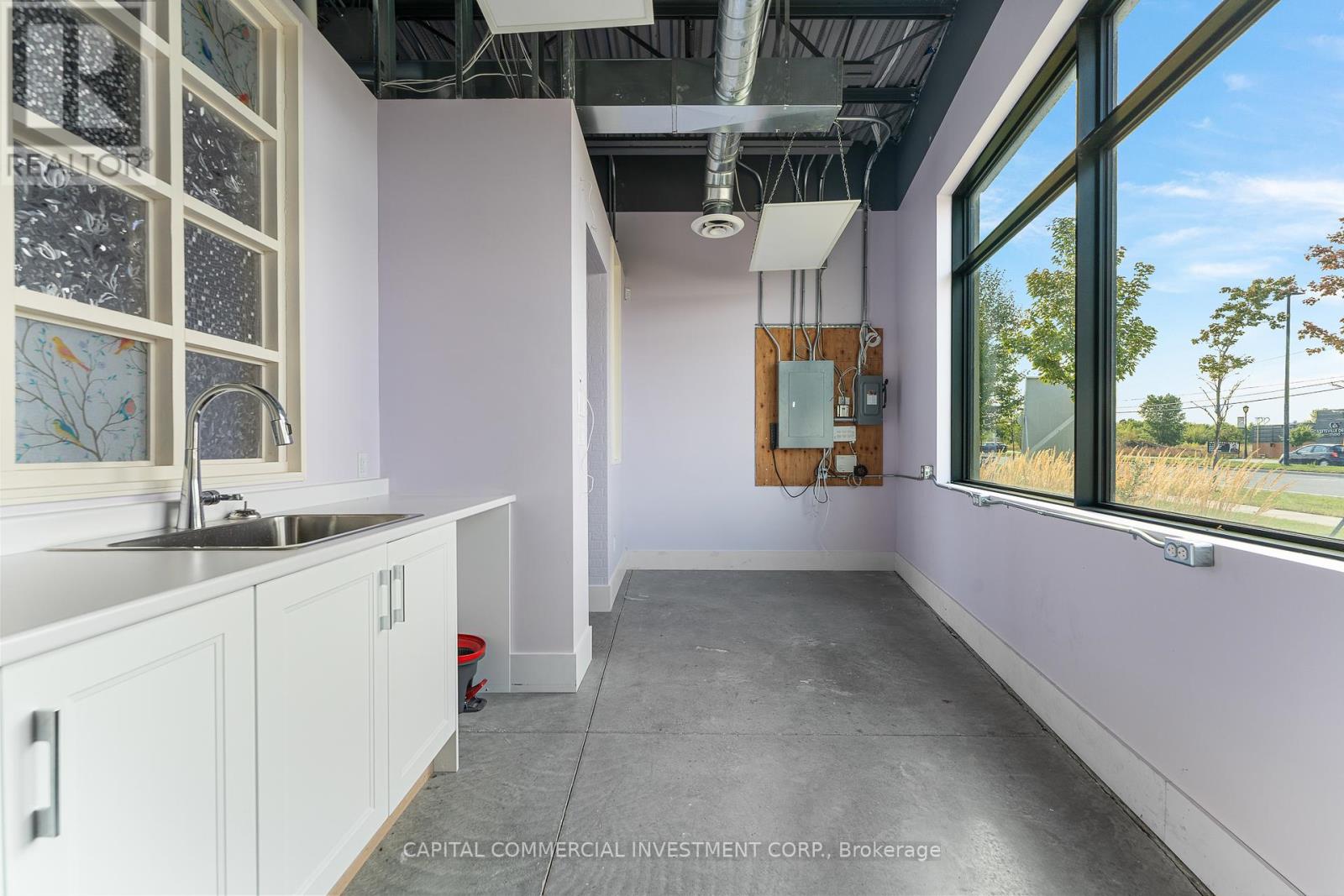 D - 6150 Hazeldean Road, Ottawa, Ontario  K2S 1B9 - Photo 11 - X12393293