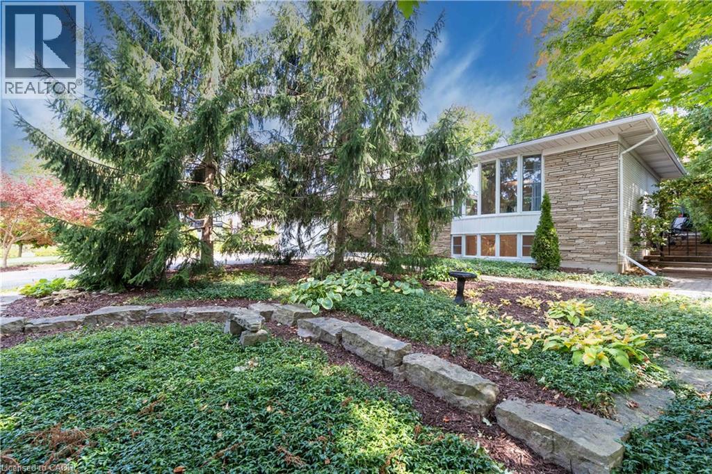 Property at 259 LINCOLN Road image 3