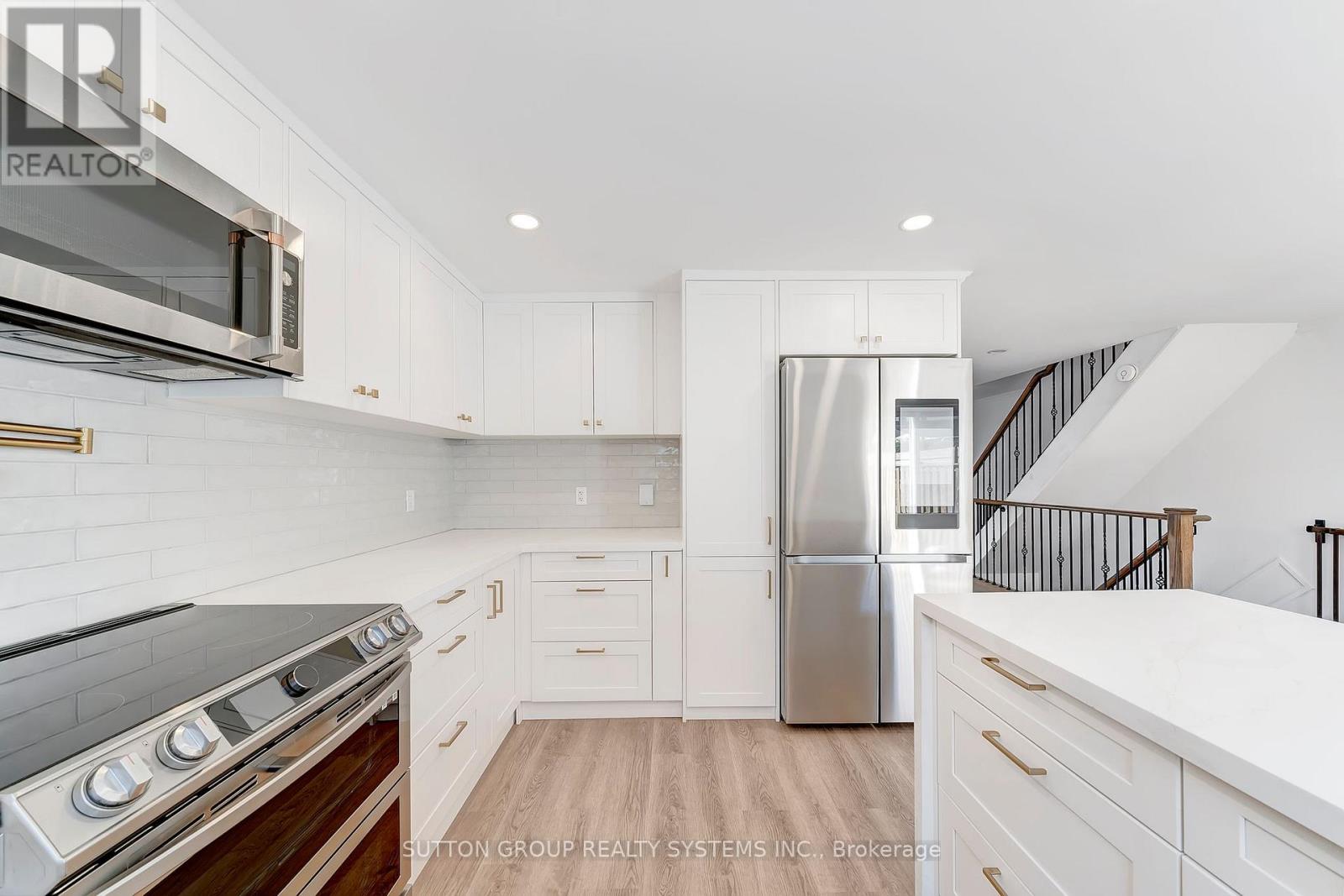 15 Coach Liteway, Toronto, Ontario  M2R 3J8 - Photo 14 - C12393265