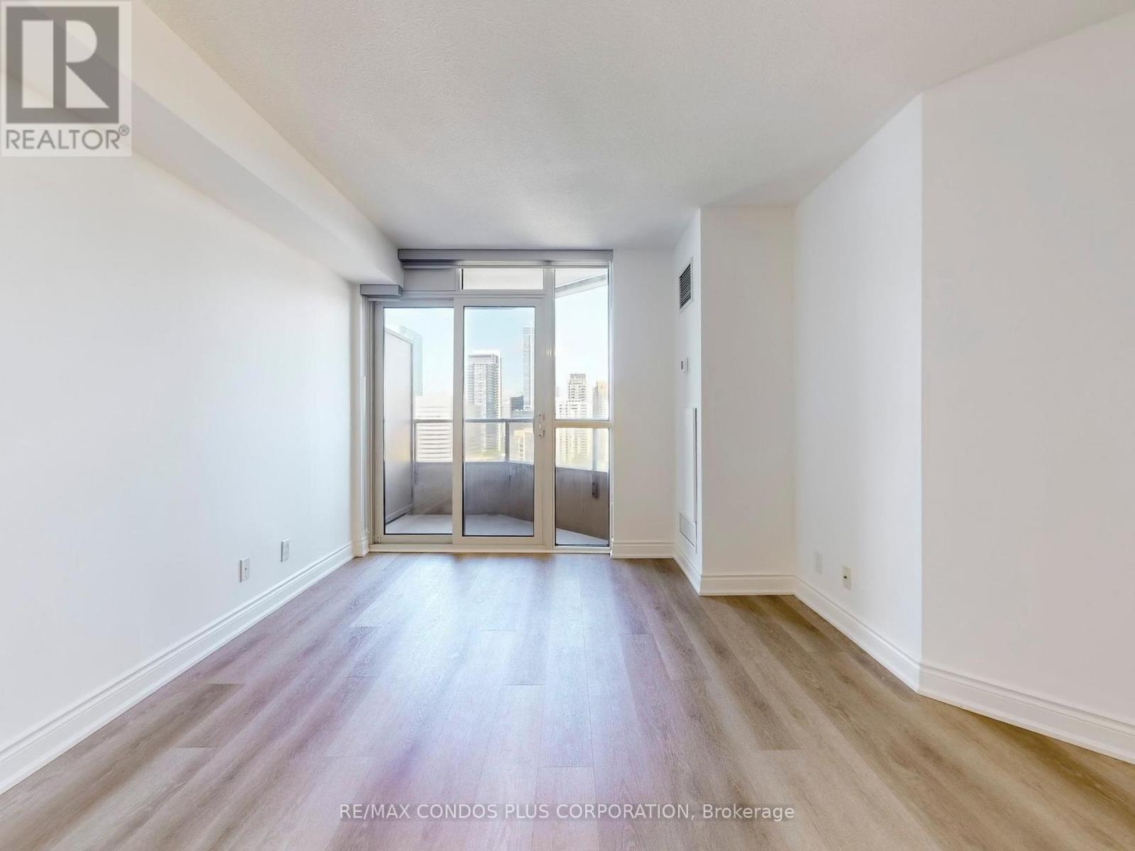 1801 - 78 Harrison Garden Boulevard, Toronto, Ontario  M2N 7E2 - Photo 13 - C12393278