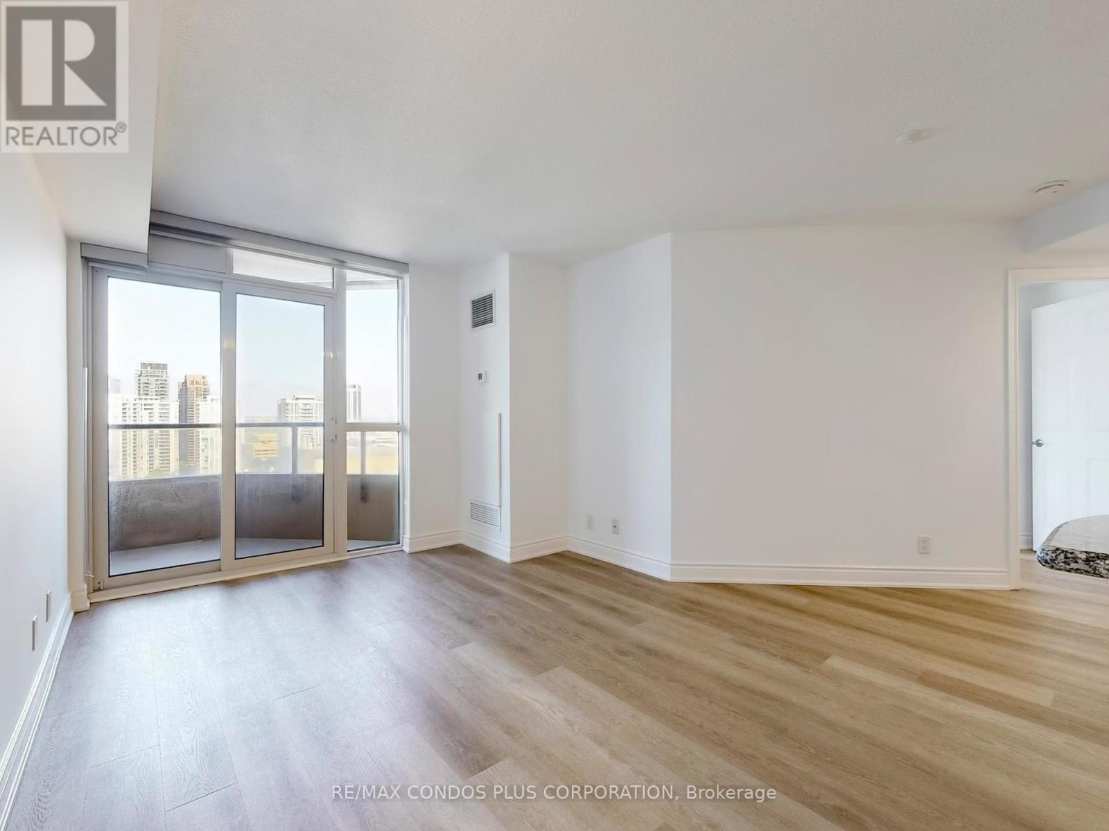 1801 - 78 Harrison Garden Boulevard, Toronto, Ontario  M2N 7E2 - Photo 14 - C12393278