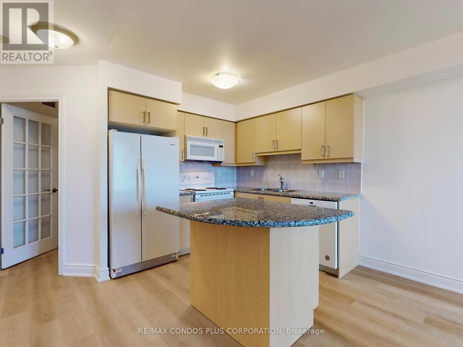 1801 - 78 Harrison Garden Boulevard, Toronto, Ontario  M2N 7E2 - Photo 17 - C12393278