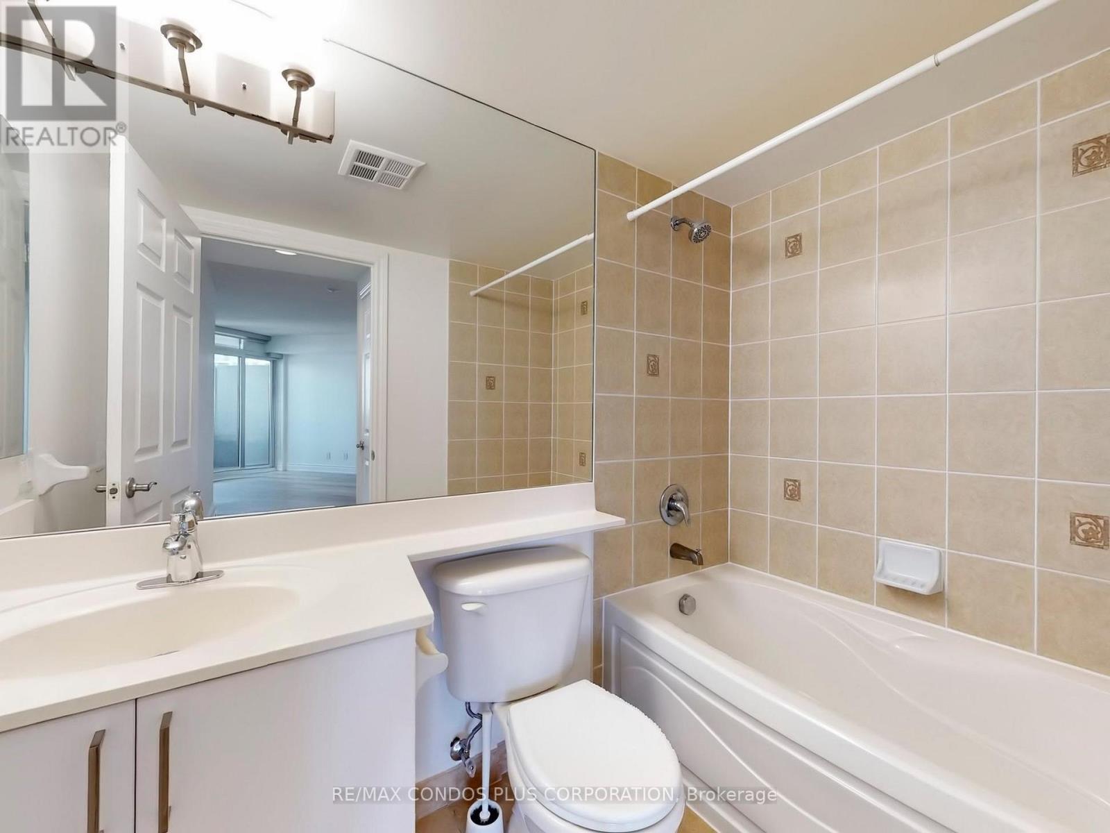 1801 - 78 Harrison Garden Boulevard, Toronto, Ontario  M2N 7E2 - Photo 32 - C12393278