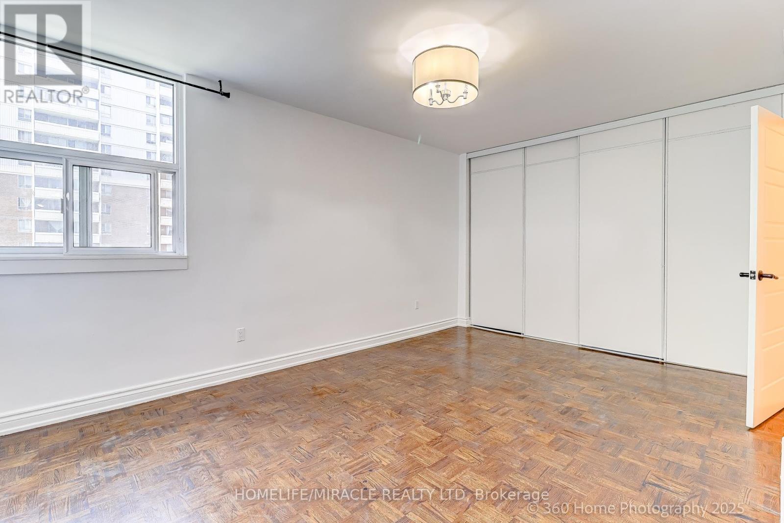 1819 - 5 Massey Square, Toronto, Ontario  M4C 5L6 - Photo 19 - E12393230