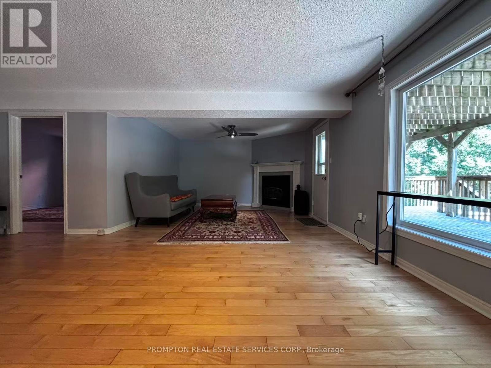 Upper Bsmt - 83 Garden Street, Whitby, Ontario  L1N 9E7 - Photo 4 - E12393252