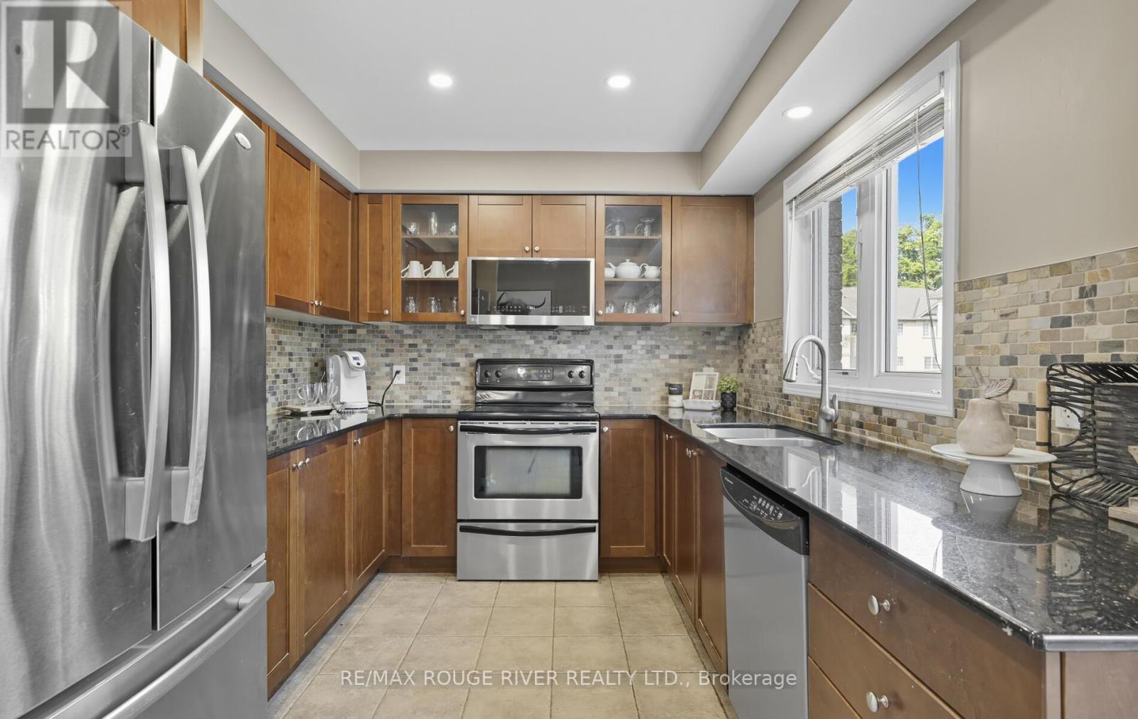 20 - 1790 Finch Avenue, Pickering (Village East), Ontario  L1V 0A1 - Photo 20 - E12393287