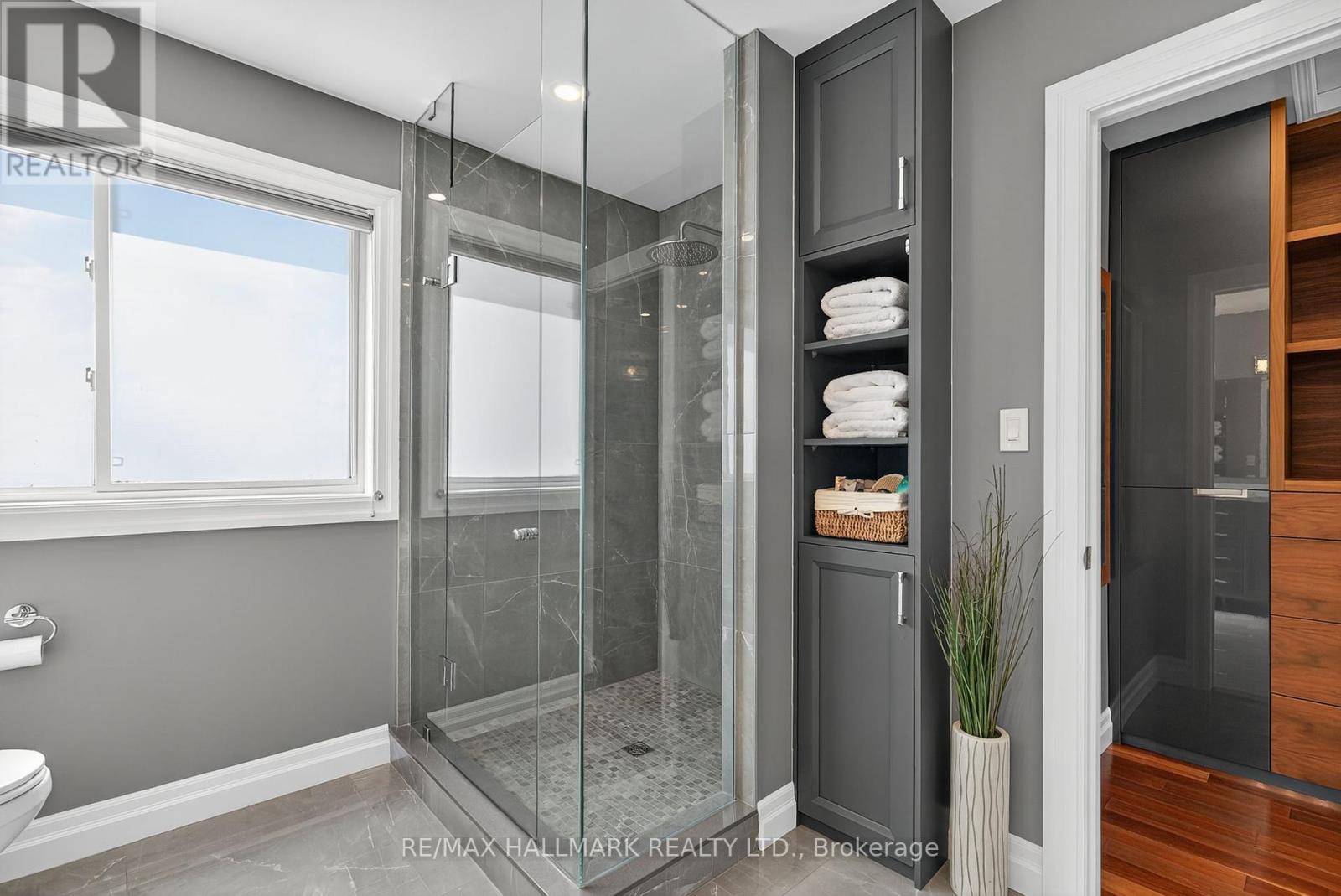 12 Forest Manor Place, Markham (Wismer), Ontario  L6E 1E7 - Photo 17 - N12393258