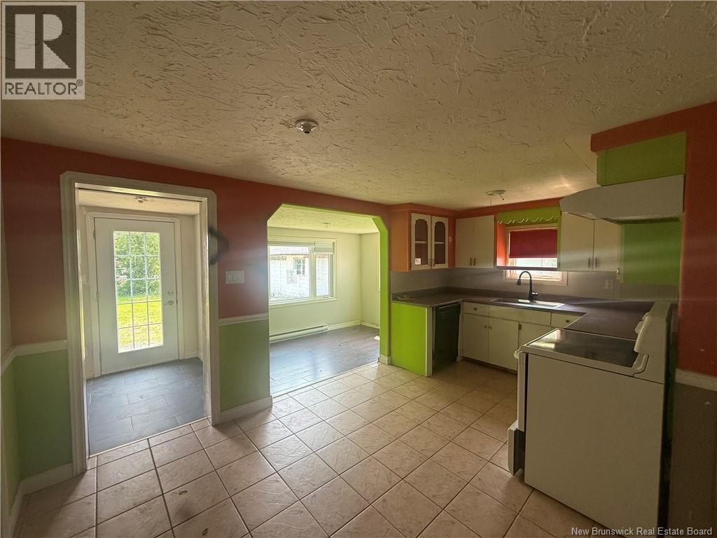 2 Bertha, Bouctouche, New Brunswick  E4S 2W6 - Photo 8 - NB126419