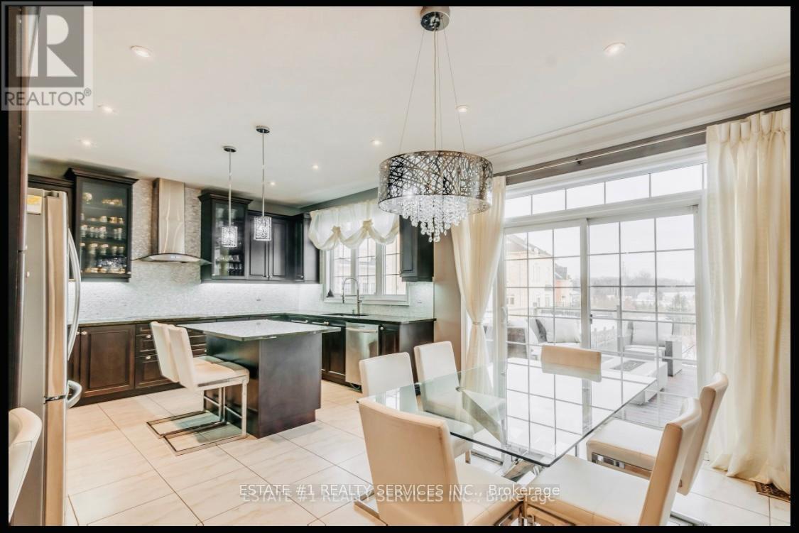 4 Agincourt Circle, Brampton, Ontario  L6X 2M4 - Photo 12 - W12393249