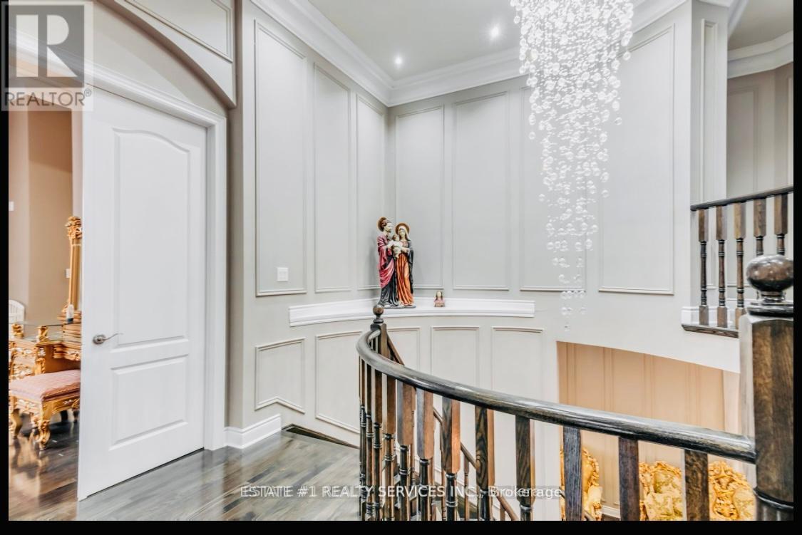 4 Agincourt Circle, Brampton, Ontario  L6X 2M4 - Photo 20 - W12393249