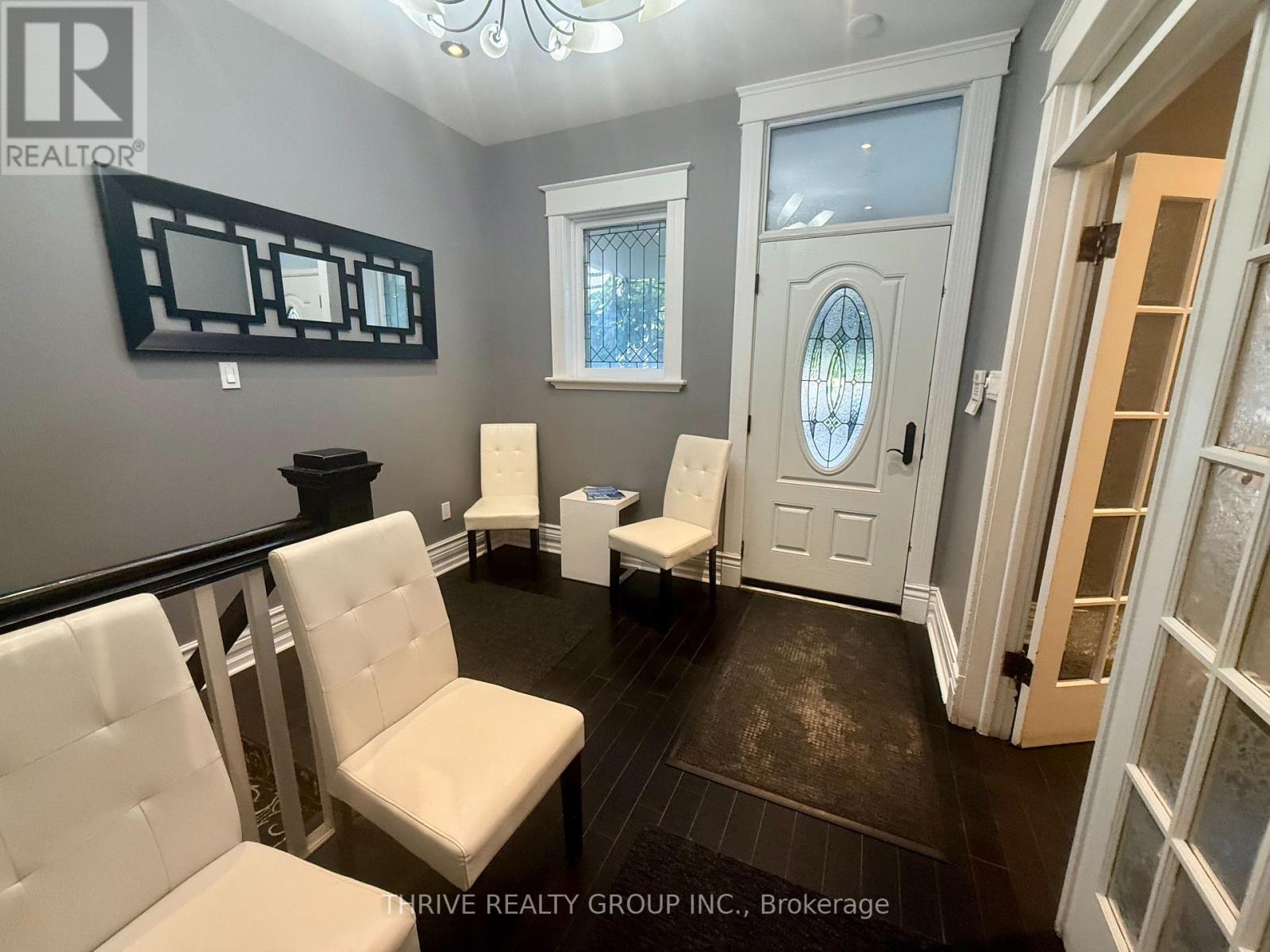 66 Fullarton Street, London East, Ontario  N6A 1K1 - Photo 10 - X12393308