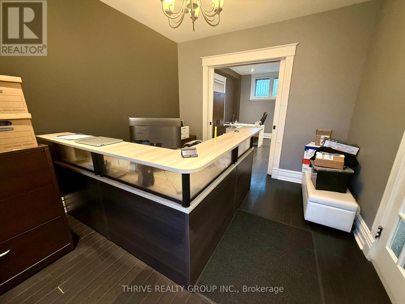 66 Fullarton Street, London East, Ontario  N6A 1K1 - Photo 3 - X12393308