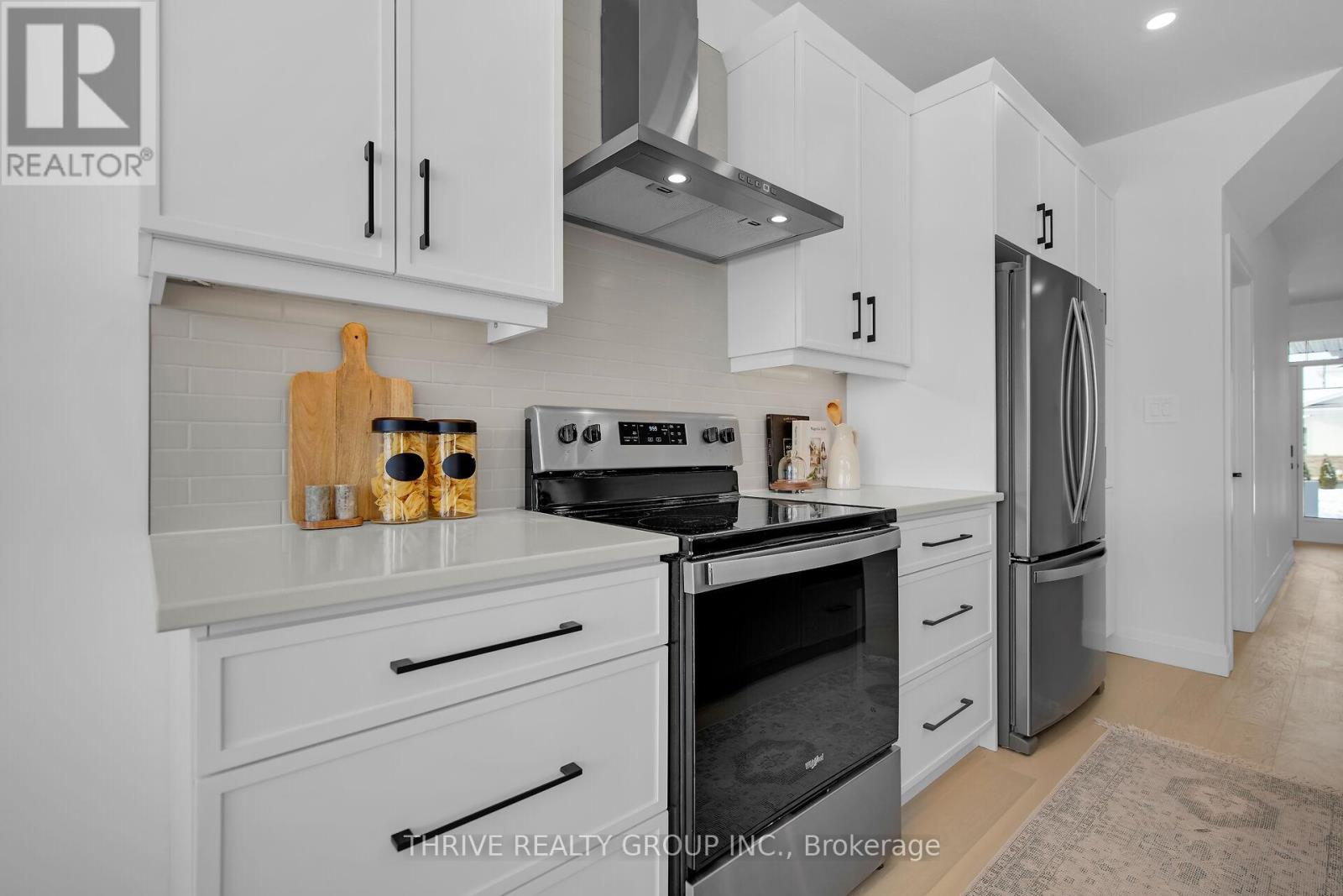 2400 Jordan Boulevard, London North (North S), Ontario  N6G 3R5 - Photo 12 - X12393357