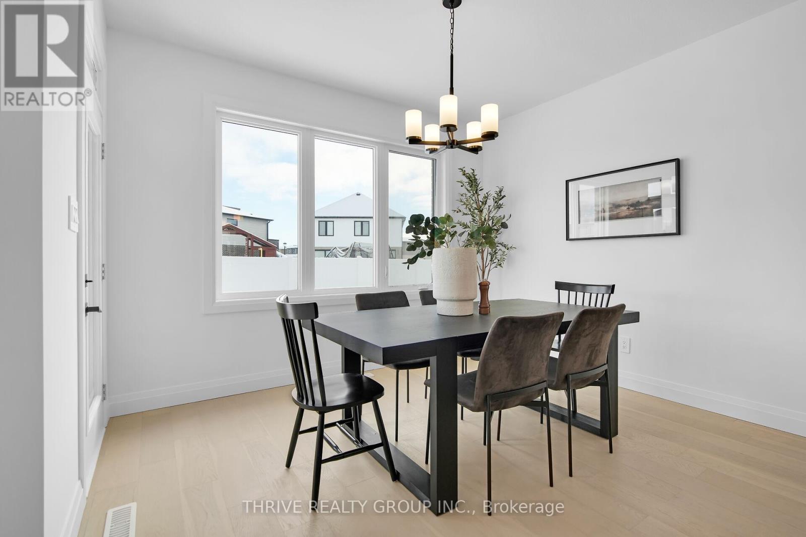 2400 Jordan Boulevard, London North (North S), Ontario  N6G 3R5 - Photo 16 - X12393357