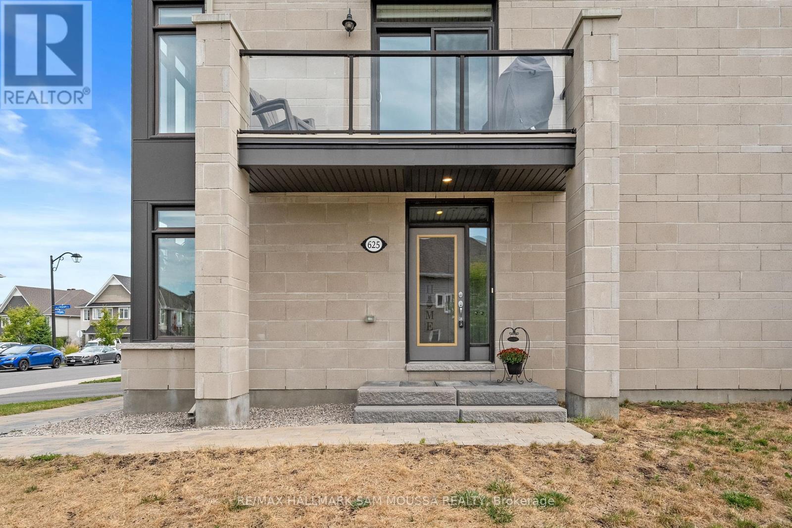 625 Cartographe Street, Ottawa, Ontario  K4A 1J7 - Photo 5 - X12393325