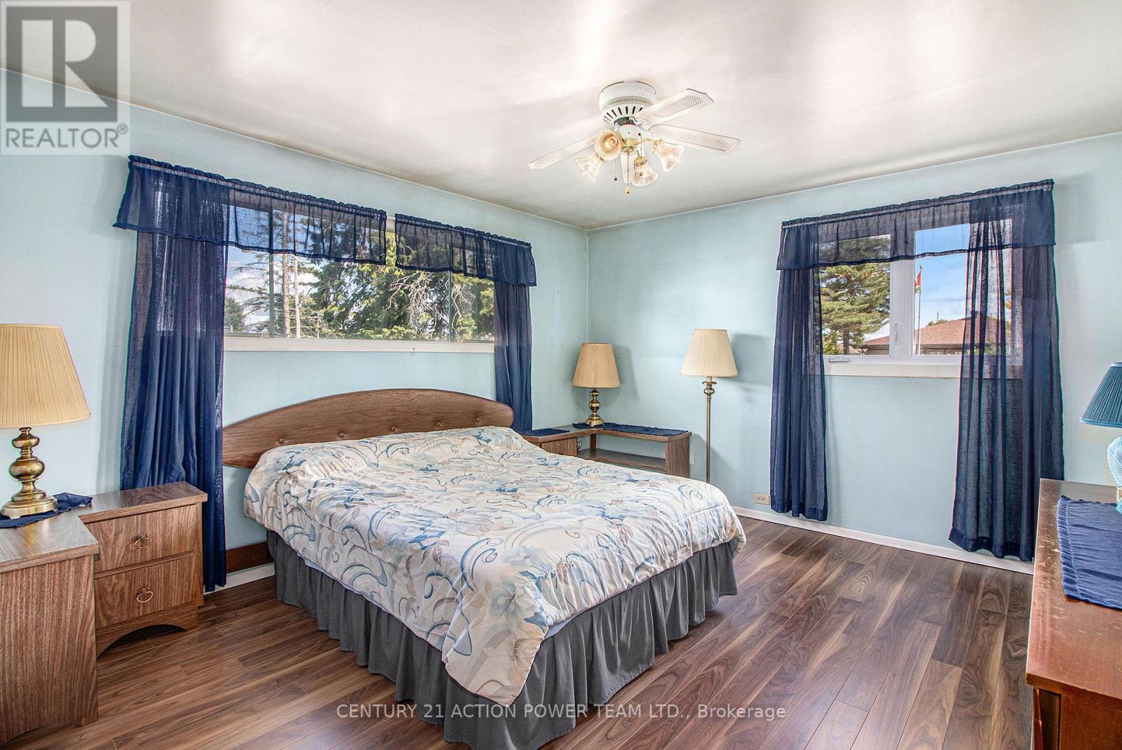 2 Champagne Street, North Stormont, Ontario  K0A 1R0 - Photo 14 - X12393331