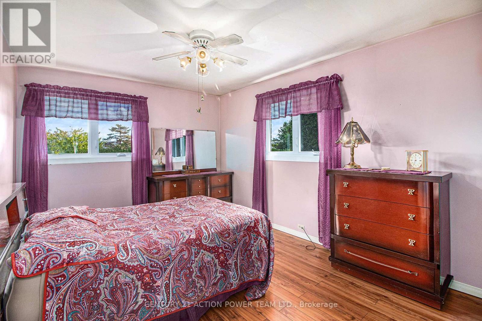 2 Champagne Street, North Stormont, Ontario  K0A 1R0 - Photo 16 - X12393331