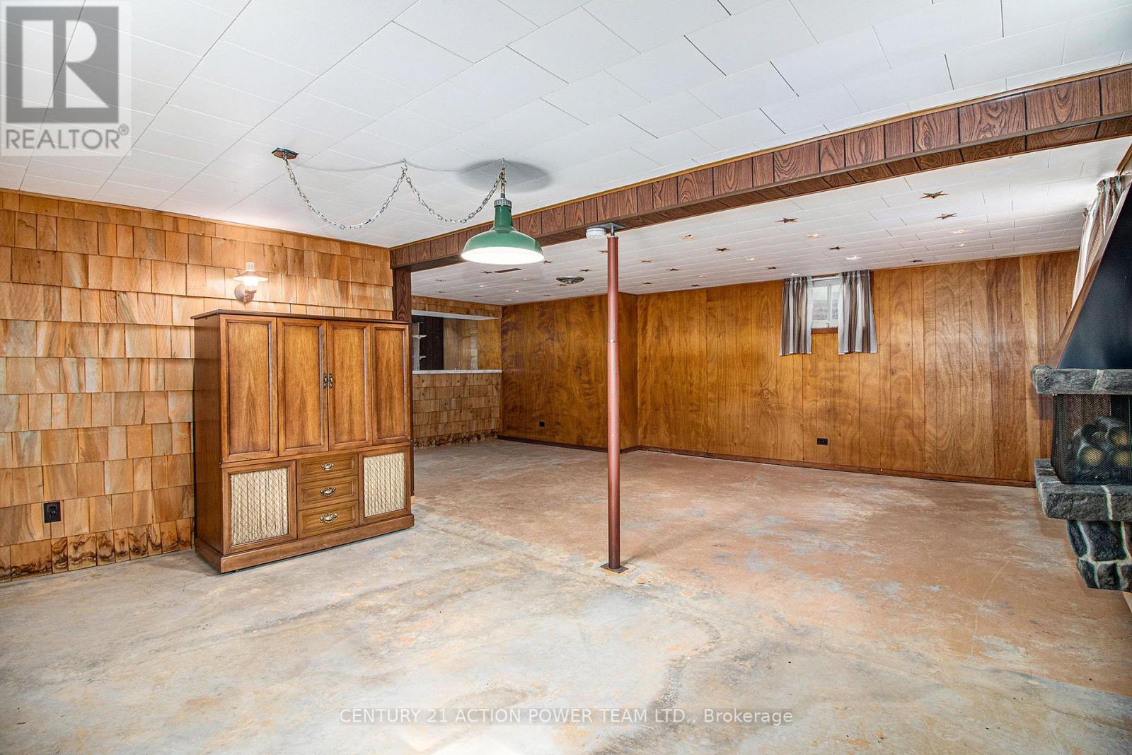 2 Champagne Street, North Stormont, Ontario  K0A 1R0 - Photo 22 - X12393331