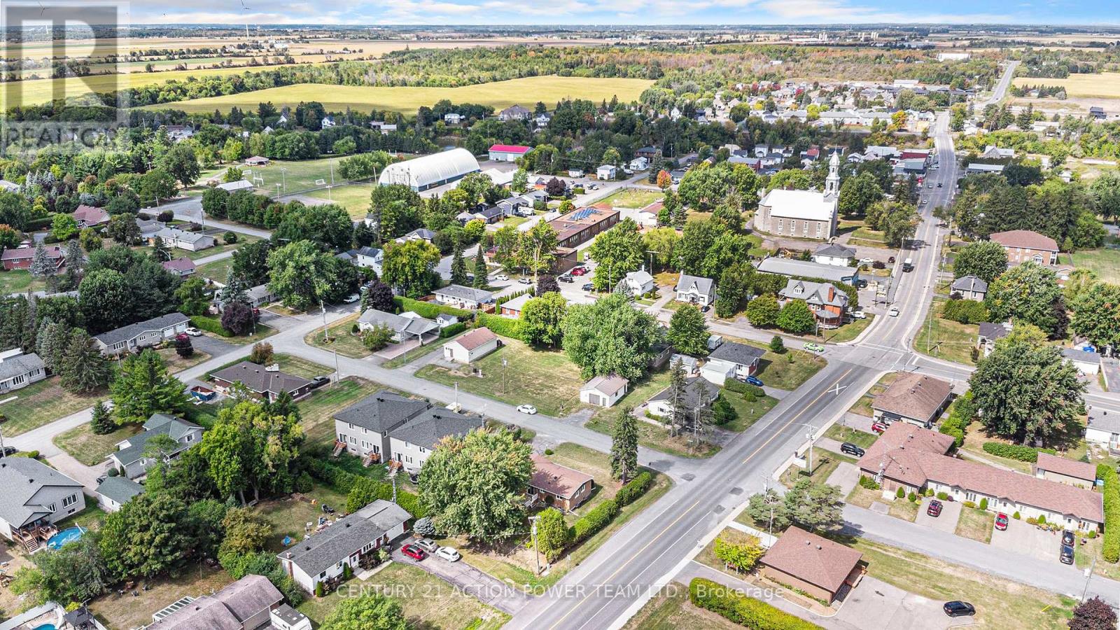 2 Champagne Street, North Stormont, Ontario  K0A 1R0 - Photo 28 - X12393331