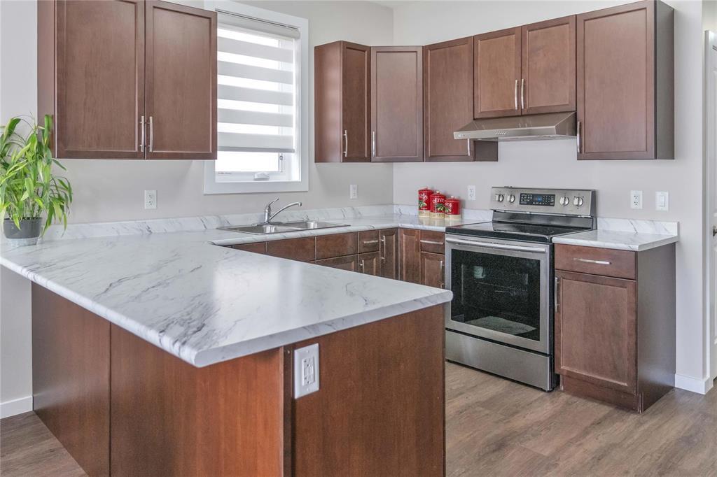 15 Tennant Gate, Winnipeg, Manitoba  R2P 1X7 - Photo 8 - 202522724