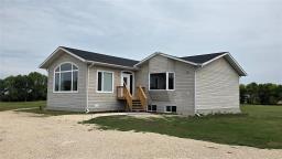 Property: 129115 Road 3W Road, Arborg, Manitoba