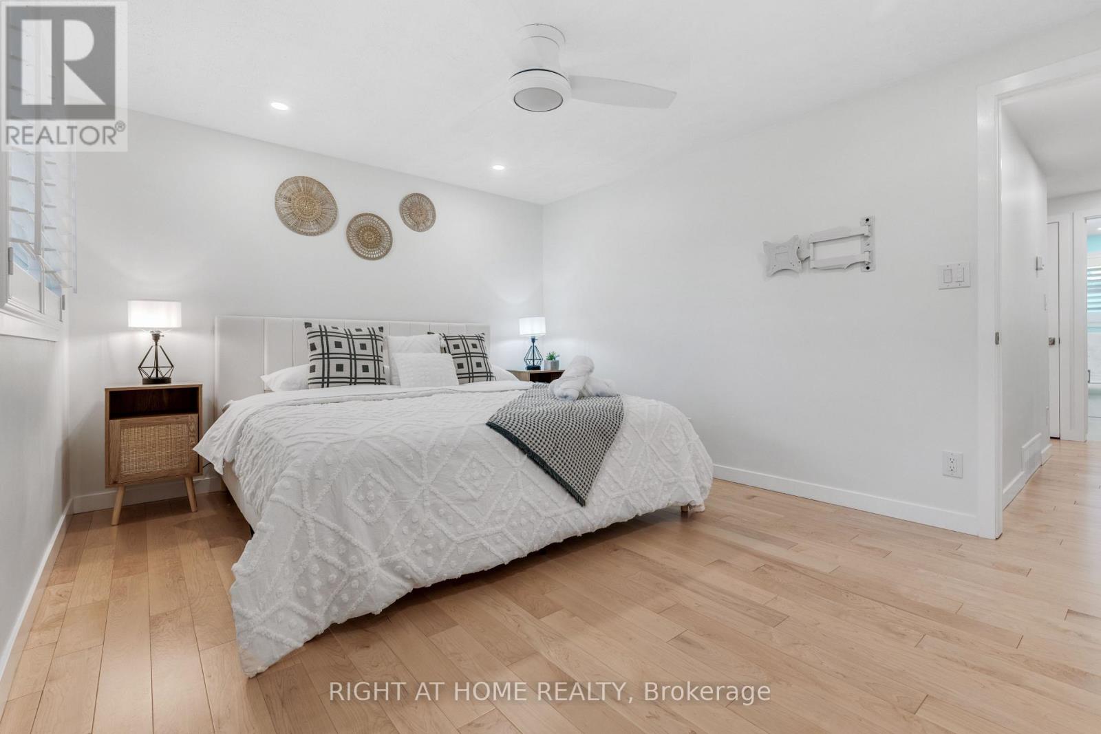 11 Nickel Street, St. Catharines, Ontario  L2M 1L4 - Photo 14 - X12393297