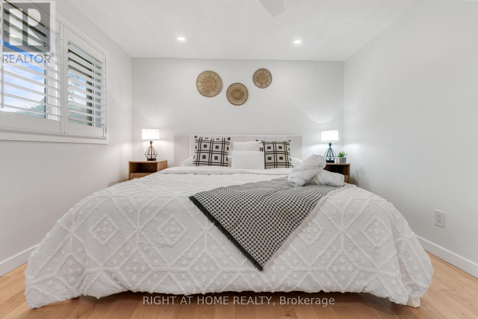 11 Nickel Street, St. Catharines, Ontario  L2M 1L4 - Photo 15 - X12393297