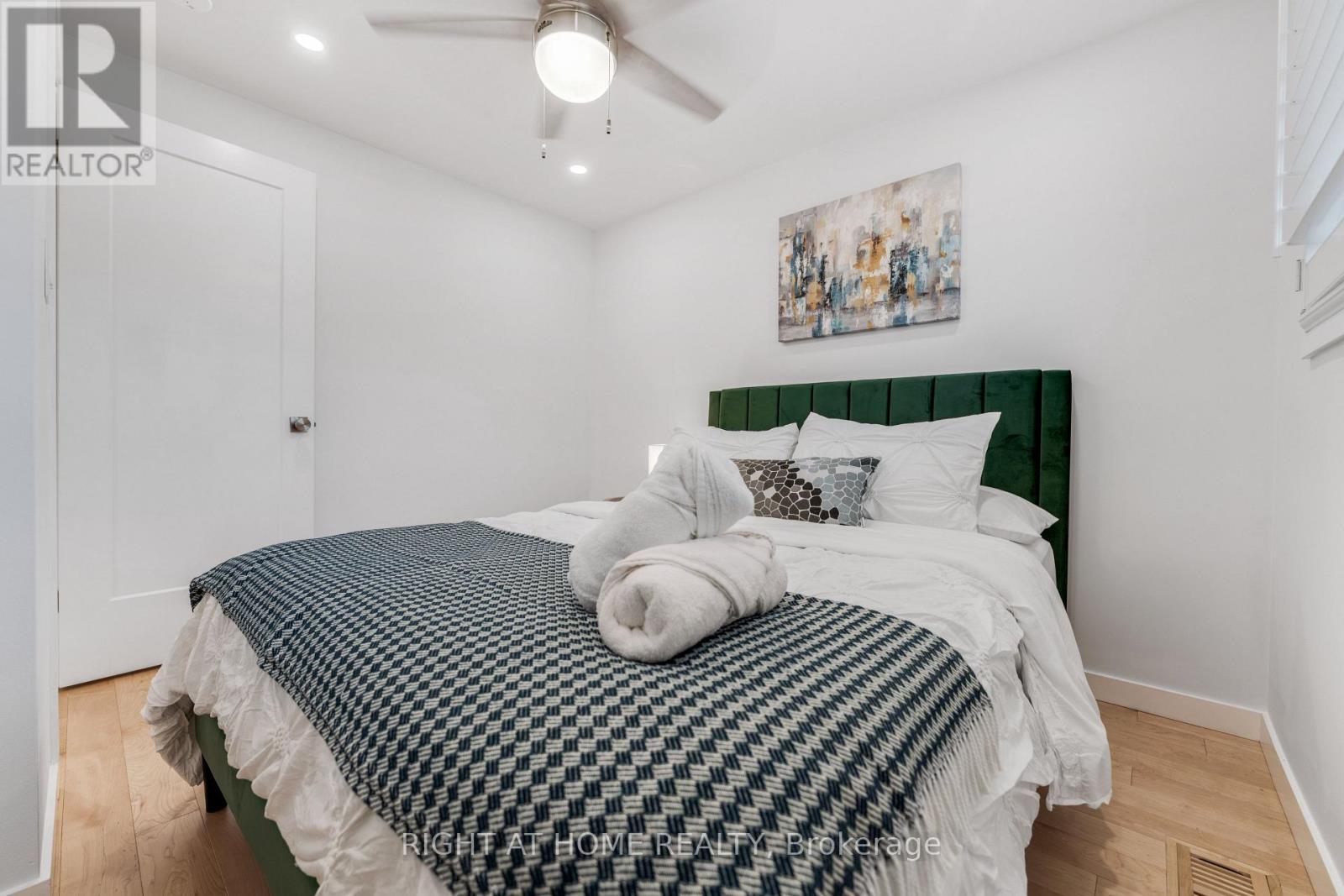11 Nickel Street, St. Catharines, Ontario  L2M 1L4 - Photo 19 - X12393297