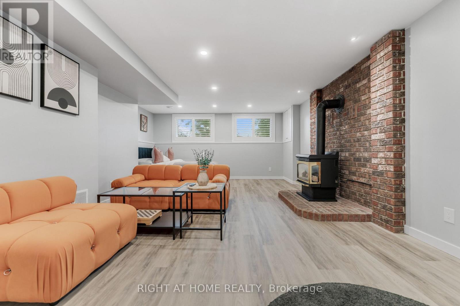 11 Nickel Street, St. Catharines, Ontario  L2M 1L4 - Photo 22 - X12393297