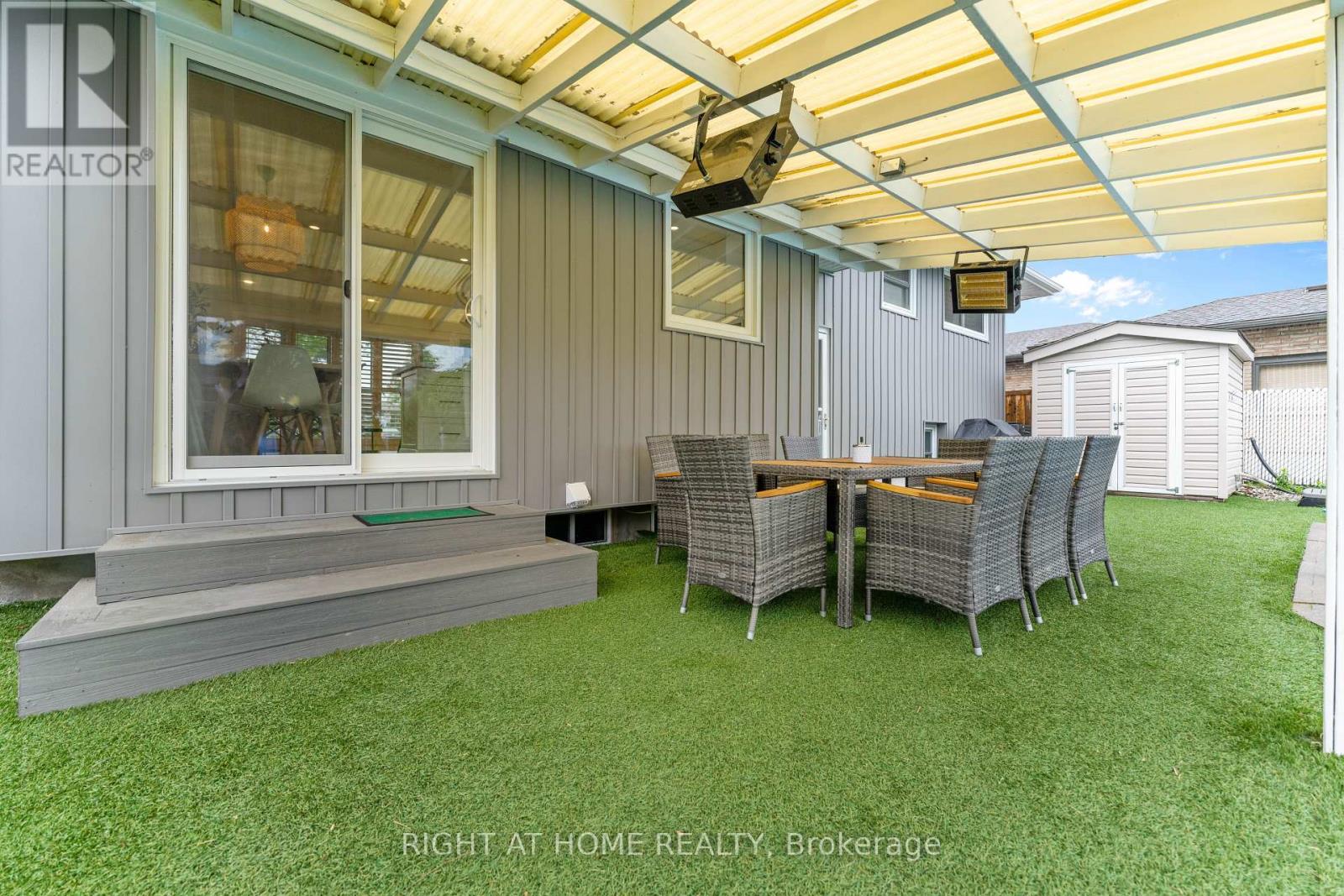 11 Nickel Street, St. Catharines, Ontario  L2M 1L4 - Photo 33 - X12393297
