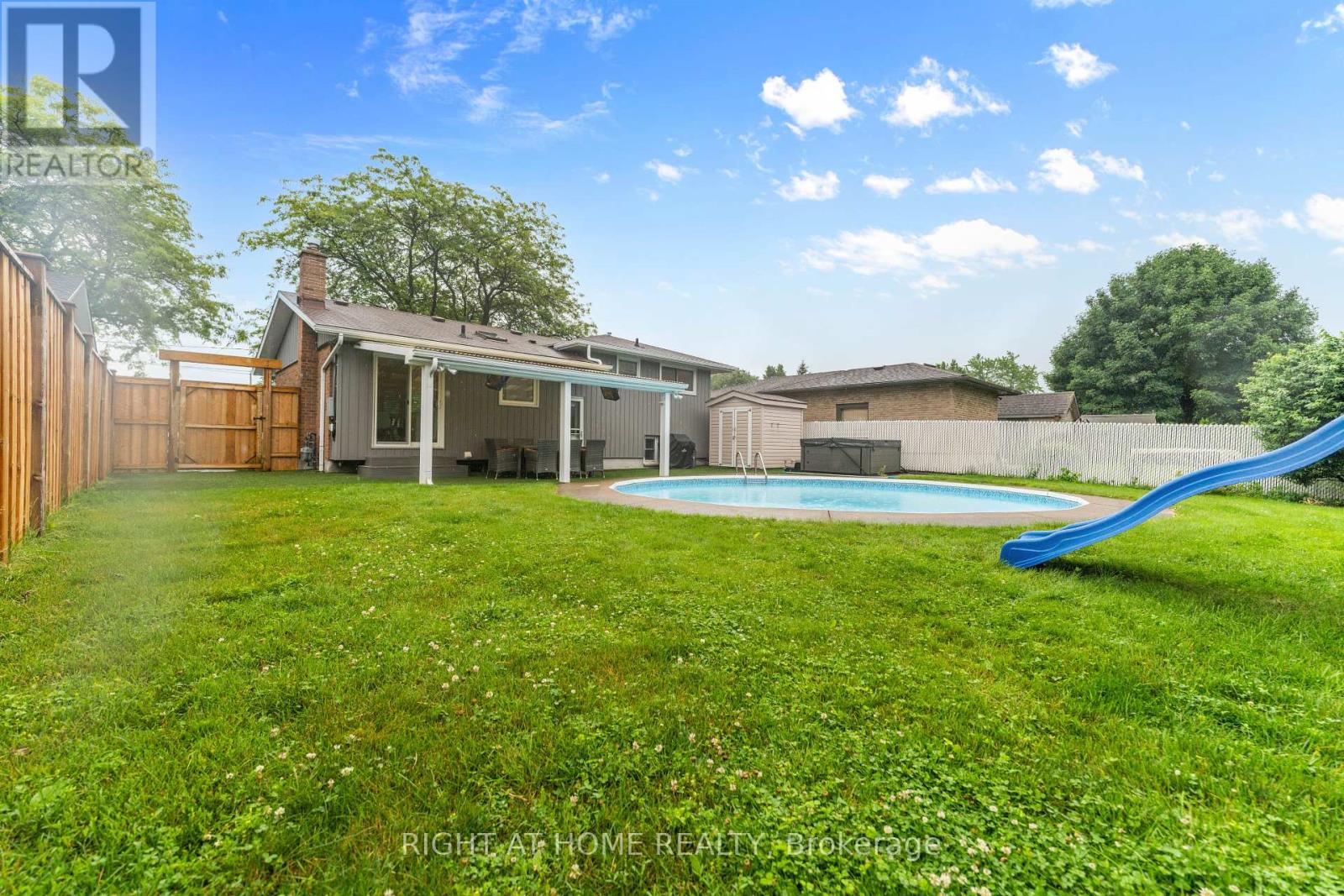 11 Nickel Street, St. Catharines, Ontario  L2M 1L4 - Photo 36 - X12393297