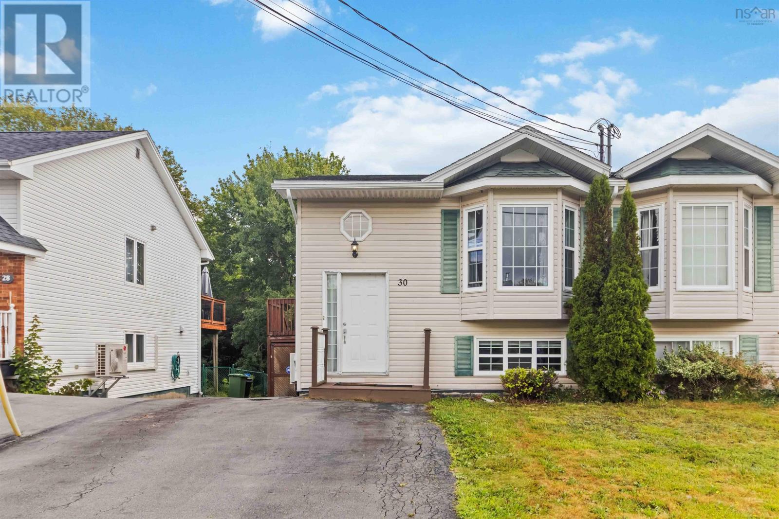Property at 30 Headings Court image 1