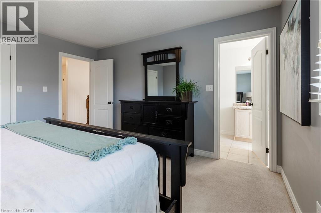56 Marina Point Crescent, Hamilton, Ontario  L8E 0E4 - Photo 42 - 40767216