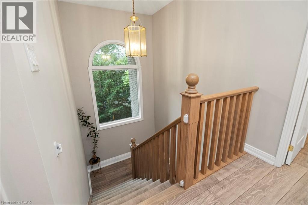 381 Queen Street S, Hamilton, Ontario  L8P 3T8 - Photo 19 - 40756311