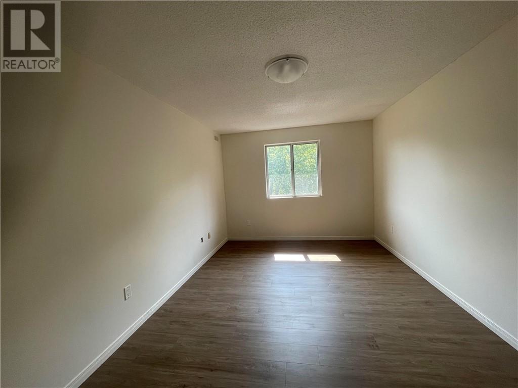 414 Westmount Avenue Unit# E15, Sudbury, Ontario  P3A 5V5 - Photo 14 - 2124627