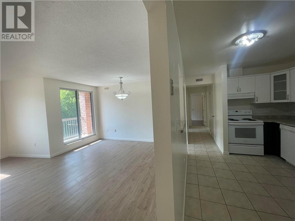 414 Westmount Avenue Unit# E15, Sudbury, Ontario  P3A 5V5 - Photo 5 - 2124627