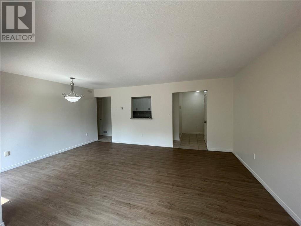 414 Westmount Avenue Unit# E15, Sudbury, Ontario  P3A 5V5 - Photo 8 - 2124627