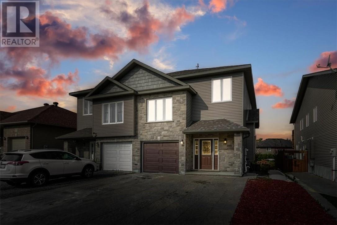105 Eclipse Crescent, Sudbury, Ontario  P3B 0E6 - Photo 2 - 2124522