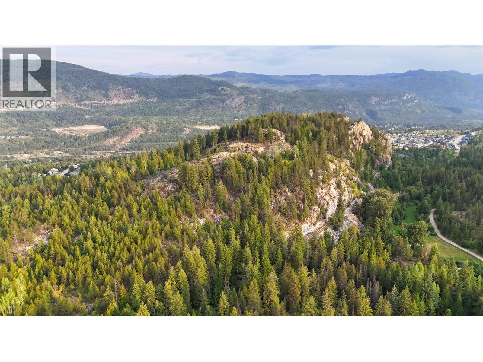3400 14 Avenue, Castlegar, British Columbia  V1N 4J2 - Photo 2 - 10362331