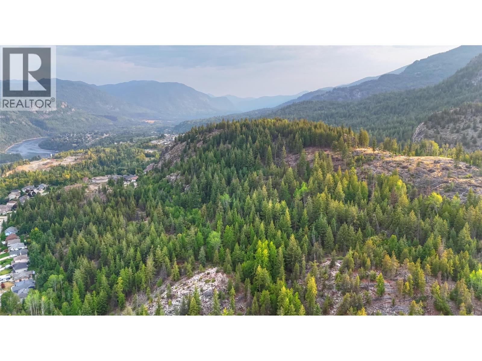 3400 14 Avenue, Castlegar, British Columbia  V1N 4J2 - Photo 4 - 10362331