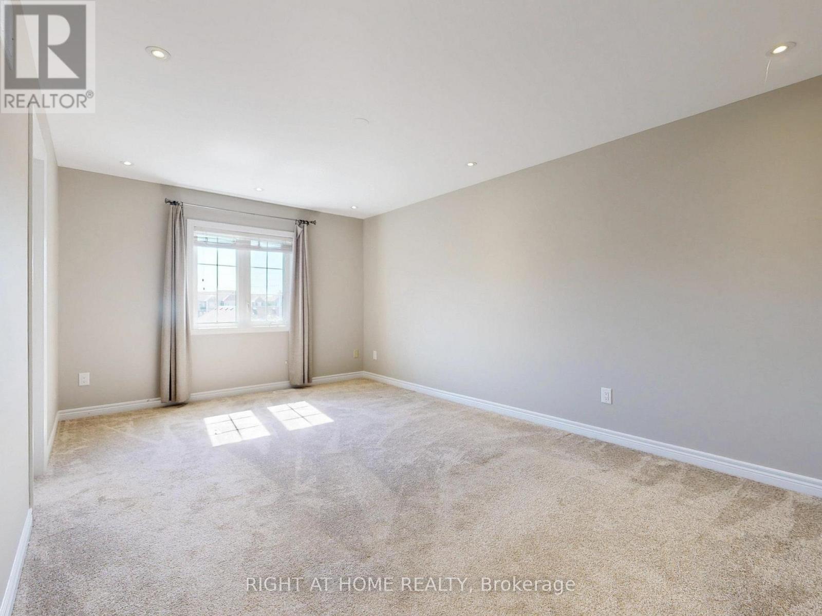 537 Vaughan Court, Milton, Ontario  L9T 8A7 - Photo 23 - W12393361