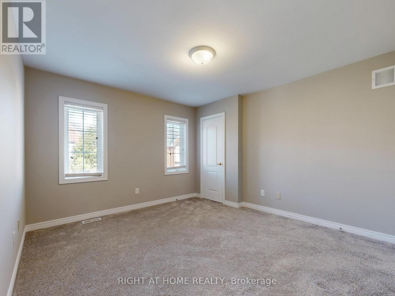 537 Vaughan Court, Milton, Ontario  L9T 8A7 - Photo 28 - W12393361