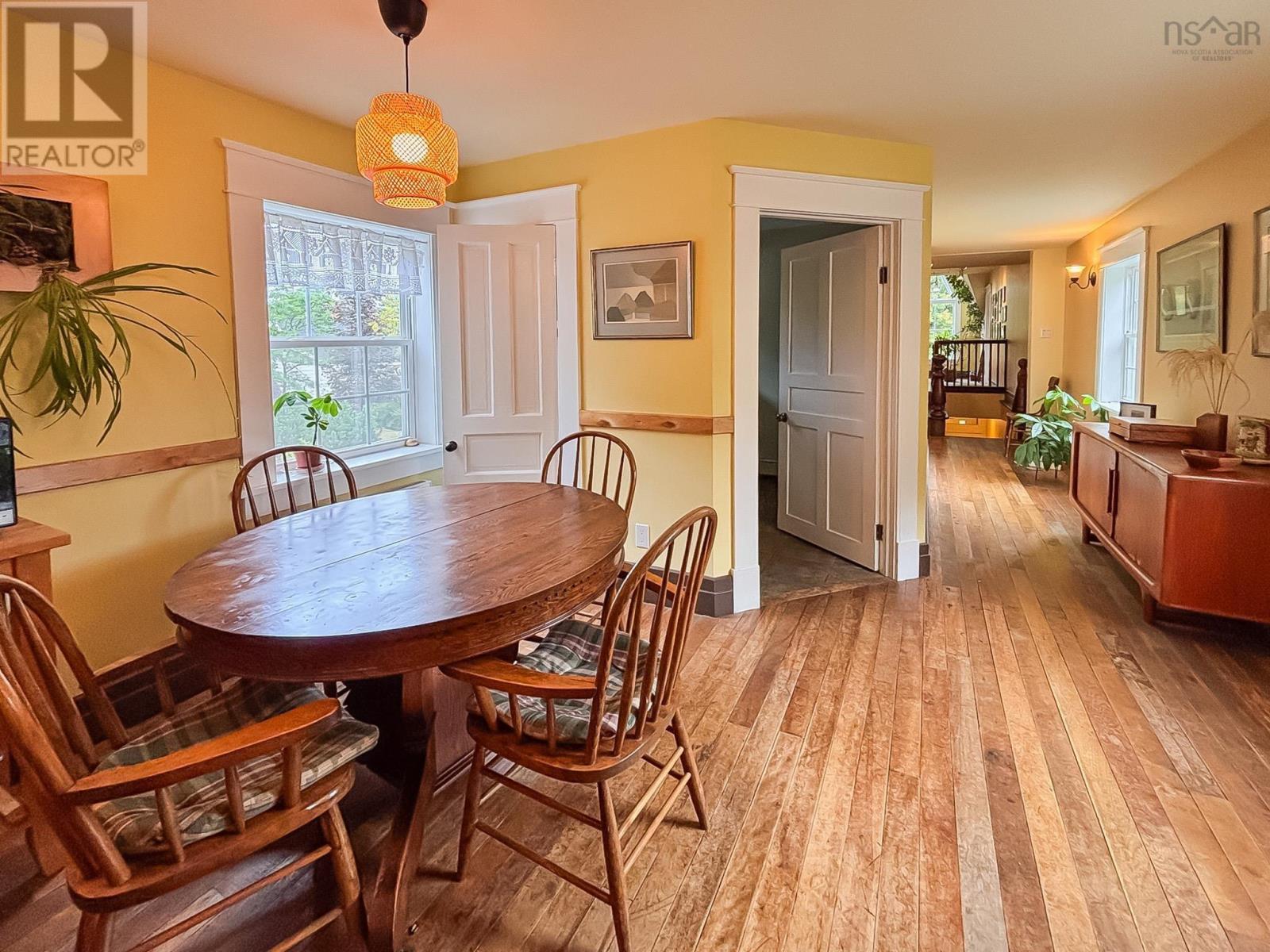 57 King Street, Bridgewater, Nova Scotia  B4V 1A1 - Photo 20 - 202522858