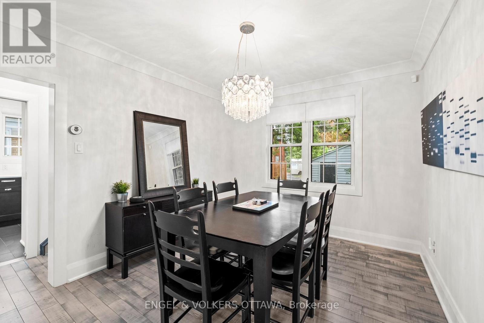 22 Mount Pleasant Avenue, Ottawa, Ontario  K1S 0L8 - Photo 11 - X12393388