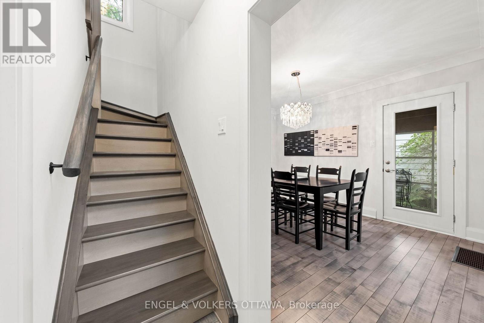 22 Mount Pleasant Avenue, Ottawa, Ontario  K1S 0L8 - Photo 17 - X12393388