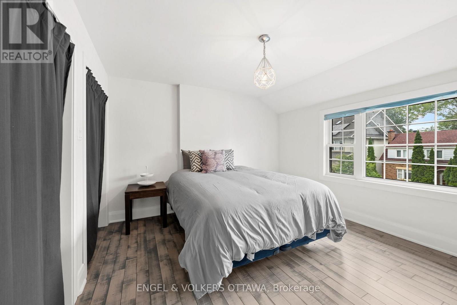 22 Mount Pleasant Avenue, Ottawa, Ontario  K1S 0L8 - Photo 19 - X12393388