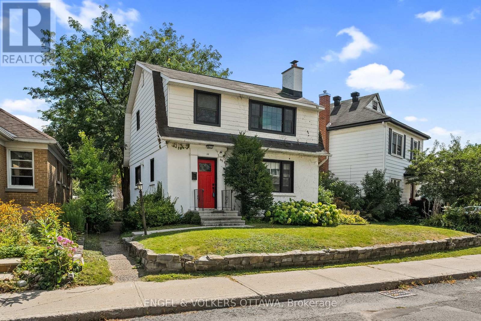 Property at 22 MOUNT PLEASANT AVENUE image 2