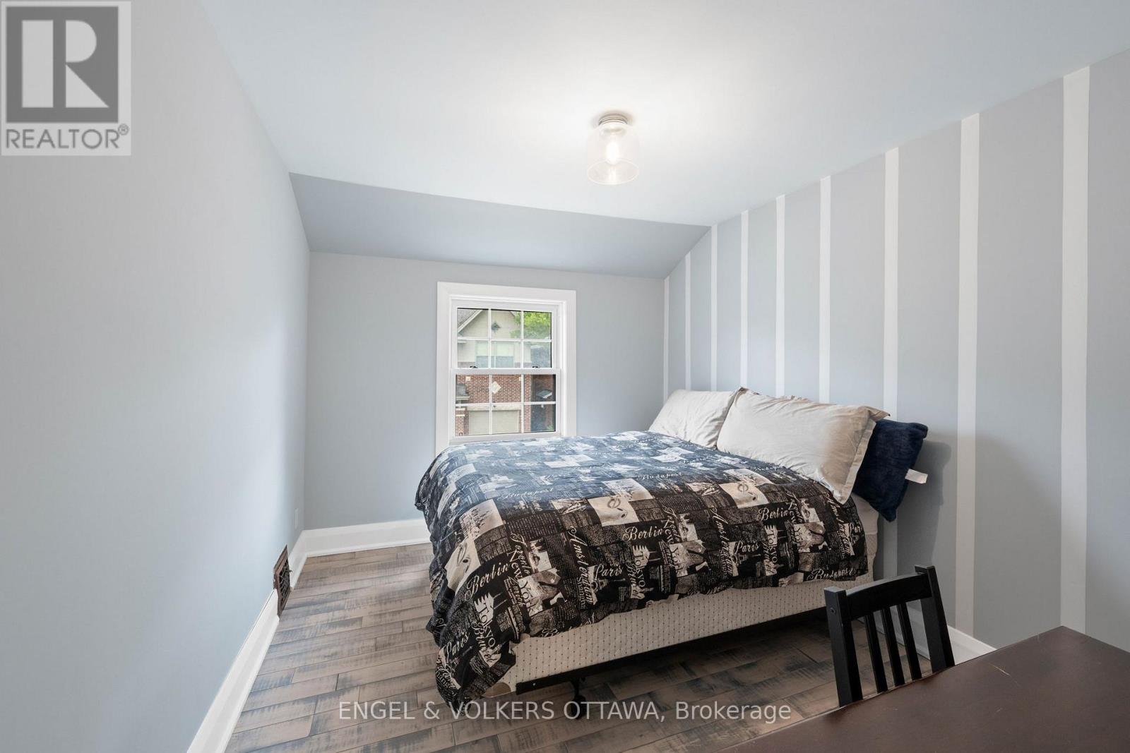 22 Mount Pleasant Avenue, Ottawa, Ontario  K1S 0L8 - Photo 22 - X12393388