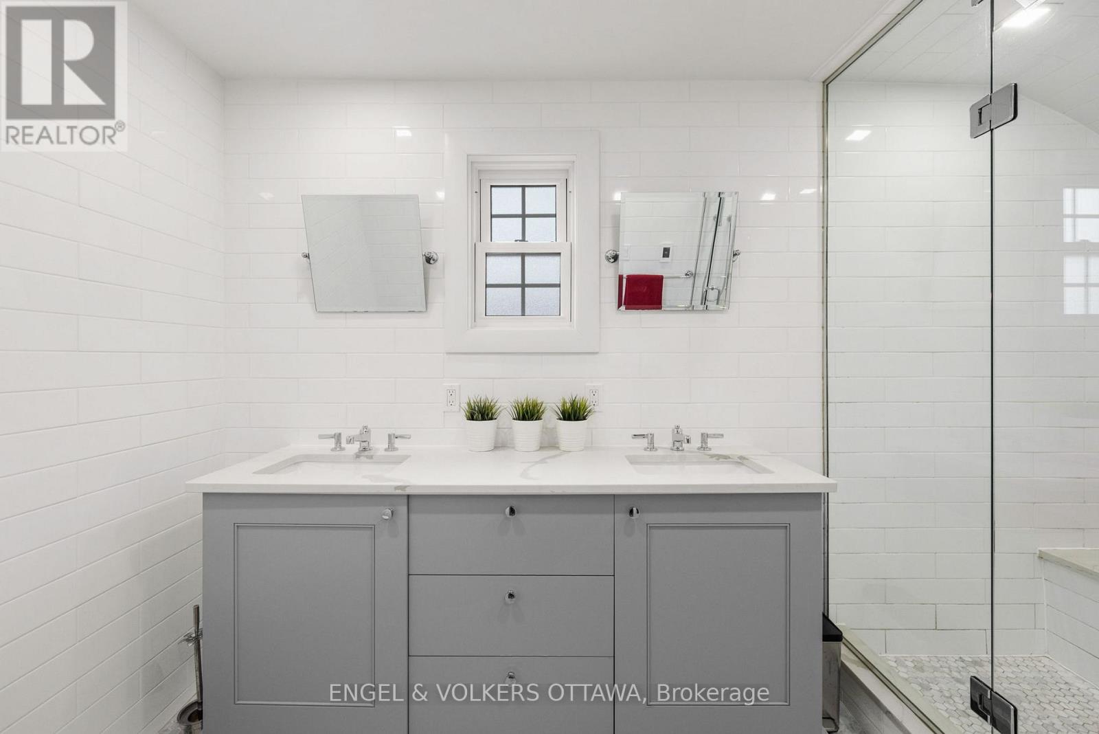 22 Mount Pleasant Avenue, Ottawa, Ontario  K1S 0L8 - Photo 26 - X12393388