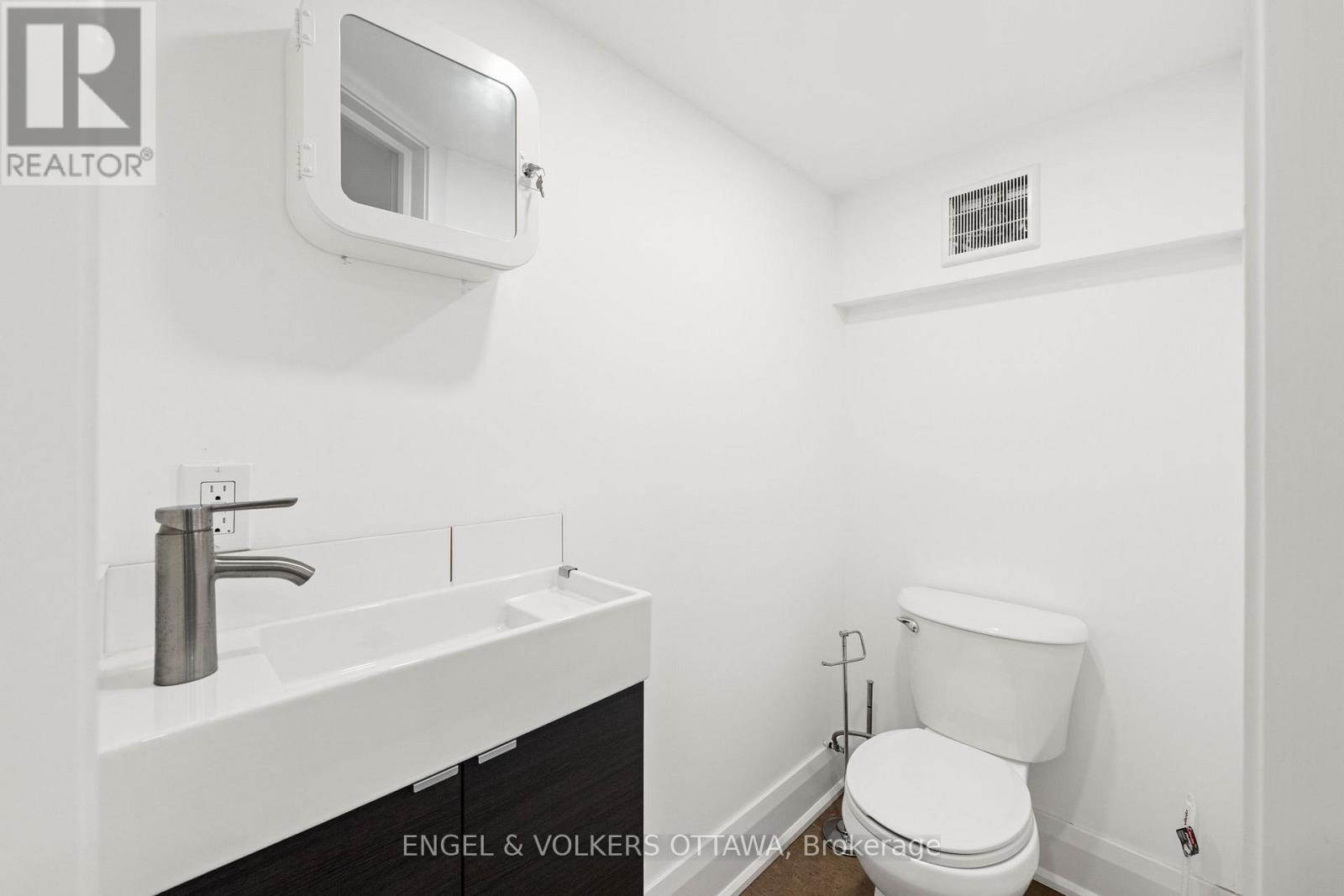 22 Mount Pleasant Avenue, Ottawa, Ontario  K1S 0L8 - Photo 31 - X12393388